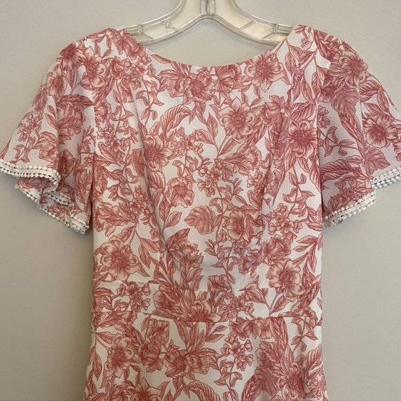 B Darlin | Pink Floral Mini Dress | Size 0 - Picture 3 of 5